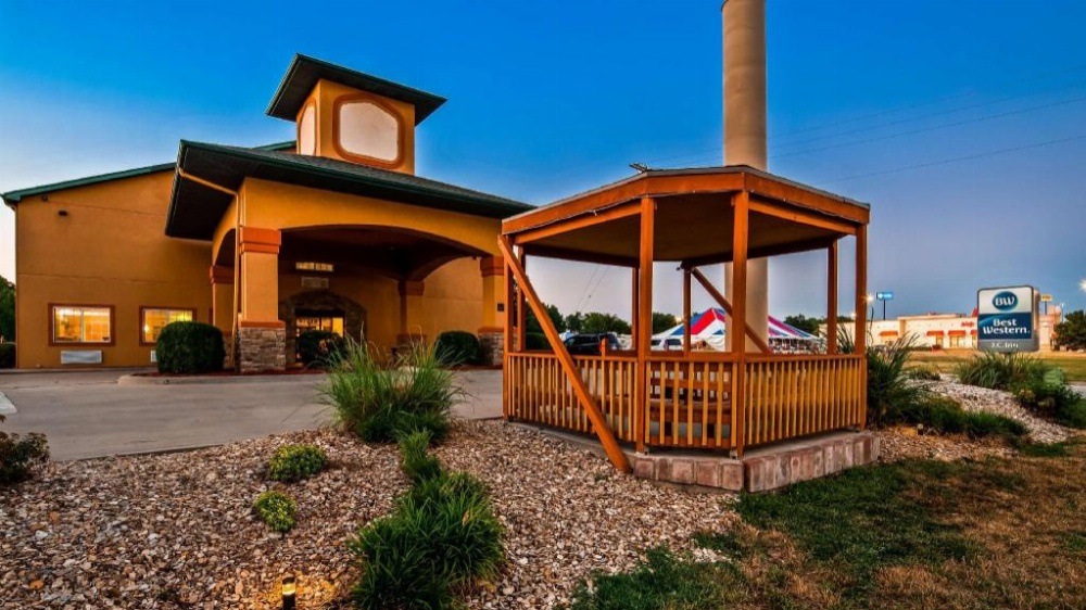 Best Western J. C. Inn Image 39